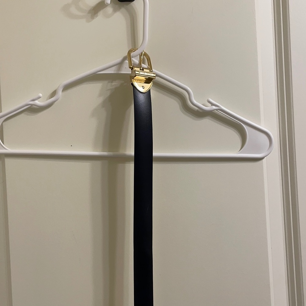 Navy Michael Kors belt